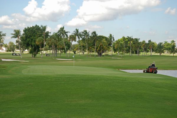 Golf Course Maintenance in Cartersville
