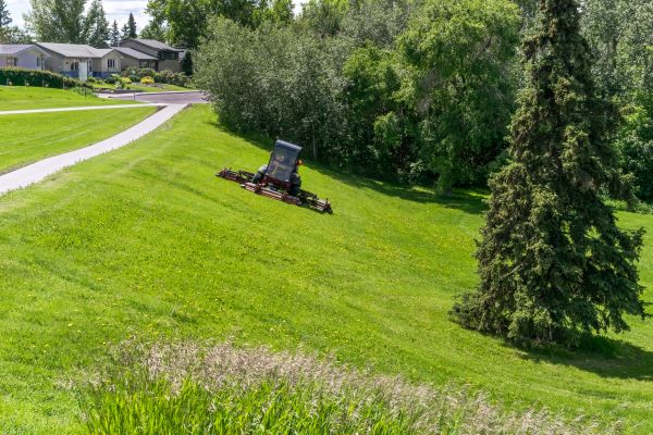Hillside Mowing in Cartersville
